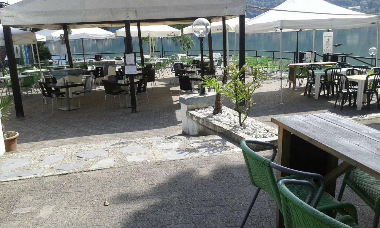 B&B In Riva Al Lago Avigliana Exterior foto