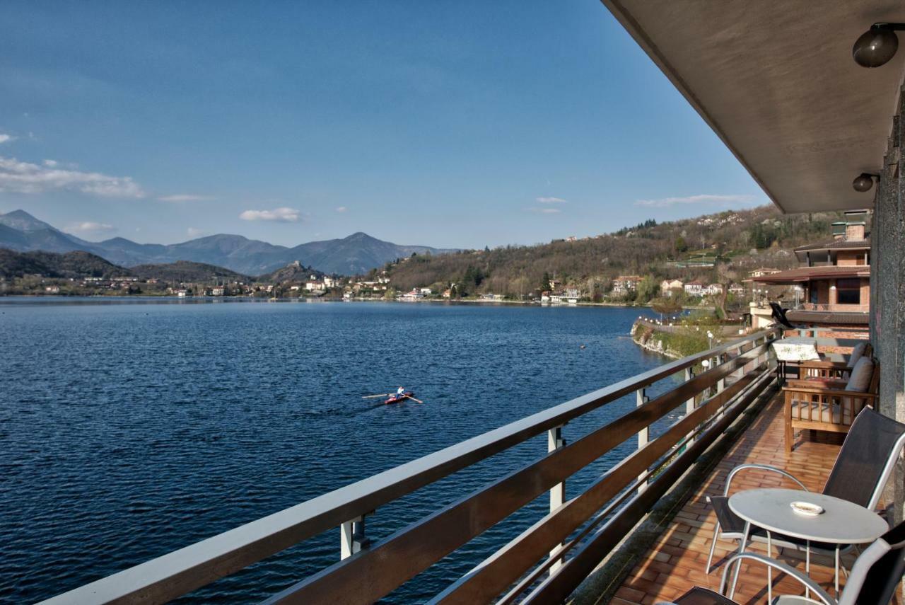 B&B In Riva Al Lago Avigliana Exterior foto